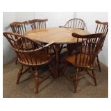 Heywood Wakefield maple drop leaf table with (6)