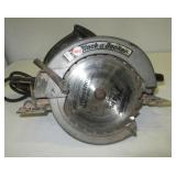 Black & Decker Commercial grade 7-1/4" circular