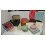 (4) Antique ladies hats with boxes and assortment