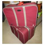 Set of 3 Pegasus traveling suitcases.