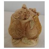 Harmony Kingdom hedgehog trinket box. Measures