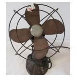 Vintage electric desk fan. Works. Measures 9"