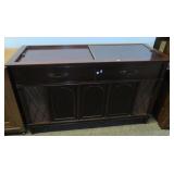 Vintage mahogany Magnavox Micromatic Astro-Sonic