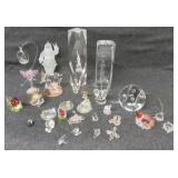 (25+) Glass items including paper weight, small