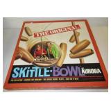 Complete vintage Skittle Bowl game.