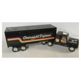Nylint metal semi truck and trailer. Measures 28"