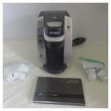 Keurig coffee maker with (8) New K-Cups. Gently