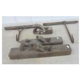 (3) Vintage wood planes and (2) Wood handled
