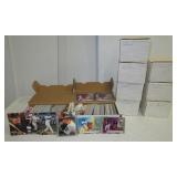 Baseball trading cards including (8) 1992 Fleer