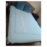 Stitched Planket & Pillows