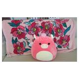 Floral Throw & Pillow