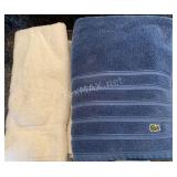 (4) Bath Towels & (6) Hand Towels