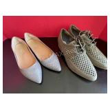 (2) Pairs of Dr. Scholls Casual Women