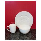 Mikasa Huntington Bone China, Plate Setting