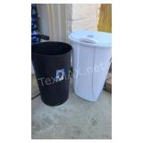 2 Trash Cans
