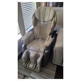 Osaki Premium 4s Massaging Recliner
