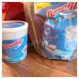 Damp Rid And Dustpan