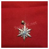 Sterling Silver Snowflake Pendant