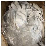 (1) Box of 9500L Gloves