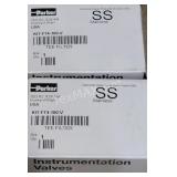 (2) Boxes Parker Tee Filler