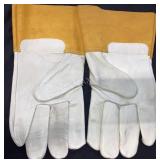(12) Pairs Of Welder Gloves