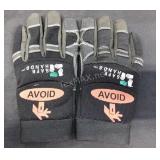 (4) Pairs Of Cut Resistant Gloves