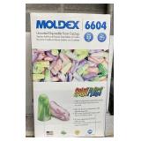 (1) Moldex 6604 Uncorded Disposable Foam Earplugs