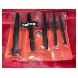 (1) Box J9500A Set Screw Extractor 5 PC