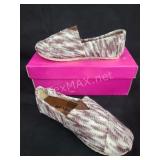 Childrens Sz 11 Shoes