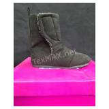 Childrens Sz 11 Boots