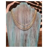 NWT Necklace