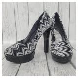Ladies Heels Sz 8