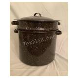 Granite Ware Stock Pot with Strainer