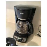 Mr Coffee Maker with Extra Crafte