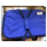 Pyrex Glass Baking Dish w Lid & Case