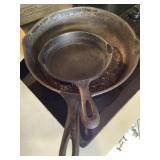 2 Cast Iron Skillets
