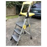 Cosco 3 Step Folding Ladder