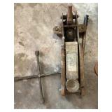 Floor Jack & 4 Way