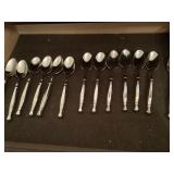 OneidaStainless Silverware 13 Spoons