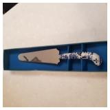 Sheffield Prill Cake Server