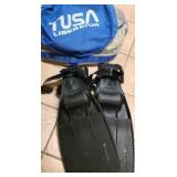 Medium Ocean Waves Hurricane Fins