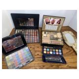 Makeup Pallets and Mirror