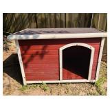Petsfit Wooden Hinged Roof Doghouse