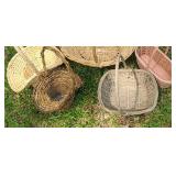 (4) Baskets