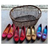 Basket with 4 Pair Sz 9 Bernardos