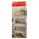 4 Foot Step Ladder