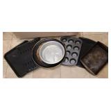 Assorted Baking Pans
