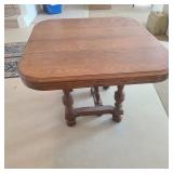 Dining Table 44x41x29 Dining Table 44x41x29