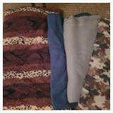 (4) Fleece Throw Blankets (4) Fleece Throw Blankets