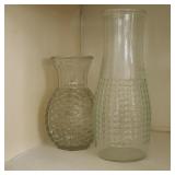 (2) Vases (2) Vases